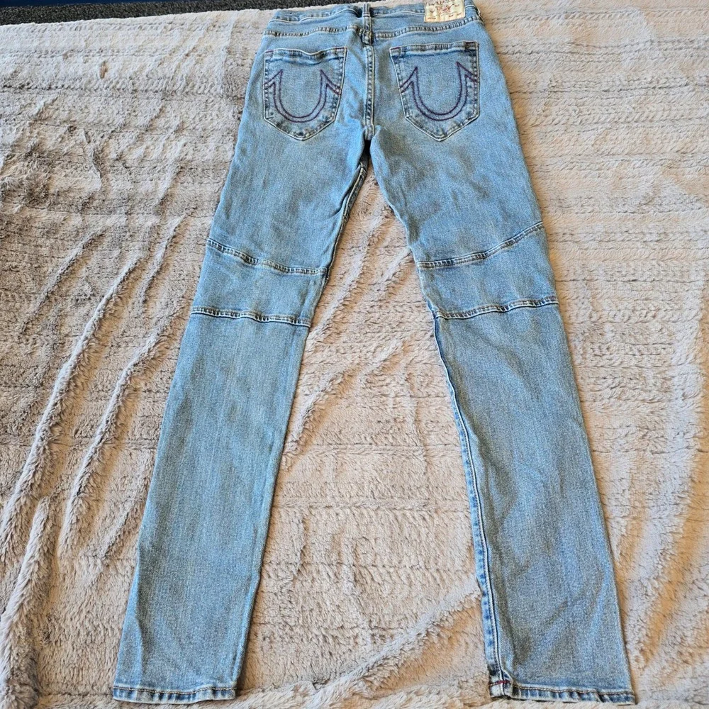 True Religion Rocco Relaxed Skinny Moto Jeans Light Wash Blue Mens 28x32
